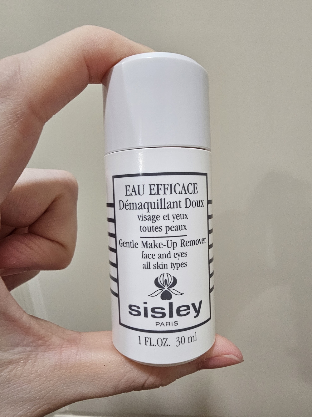 Sisley Paris Eau Efficace Gentle Make-Up Remover -30ml